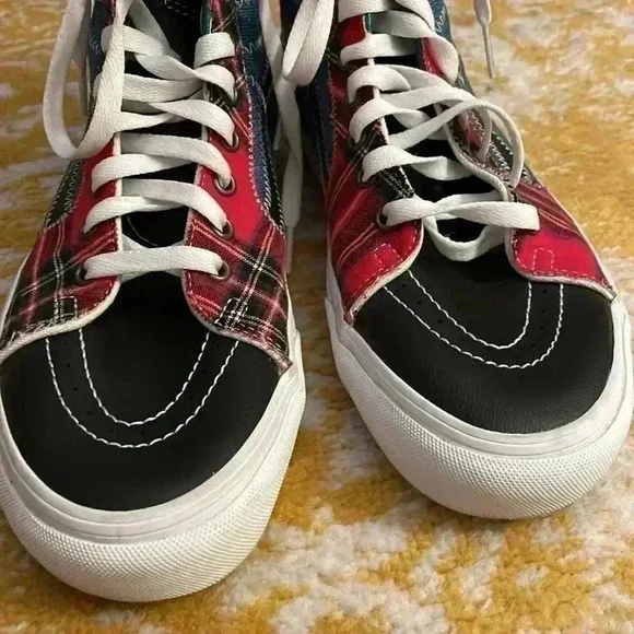 Vans off the wall punk hightop mixed pattern, skating shoes m8.5 w10 NWOB - Picture 3 of 8